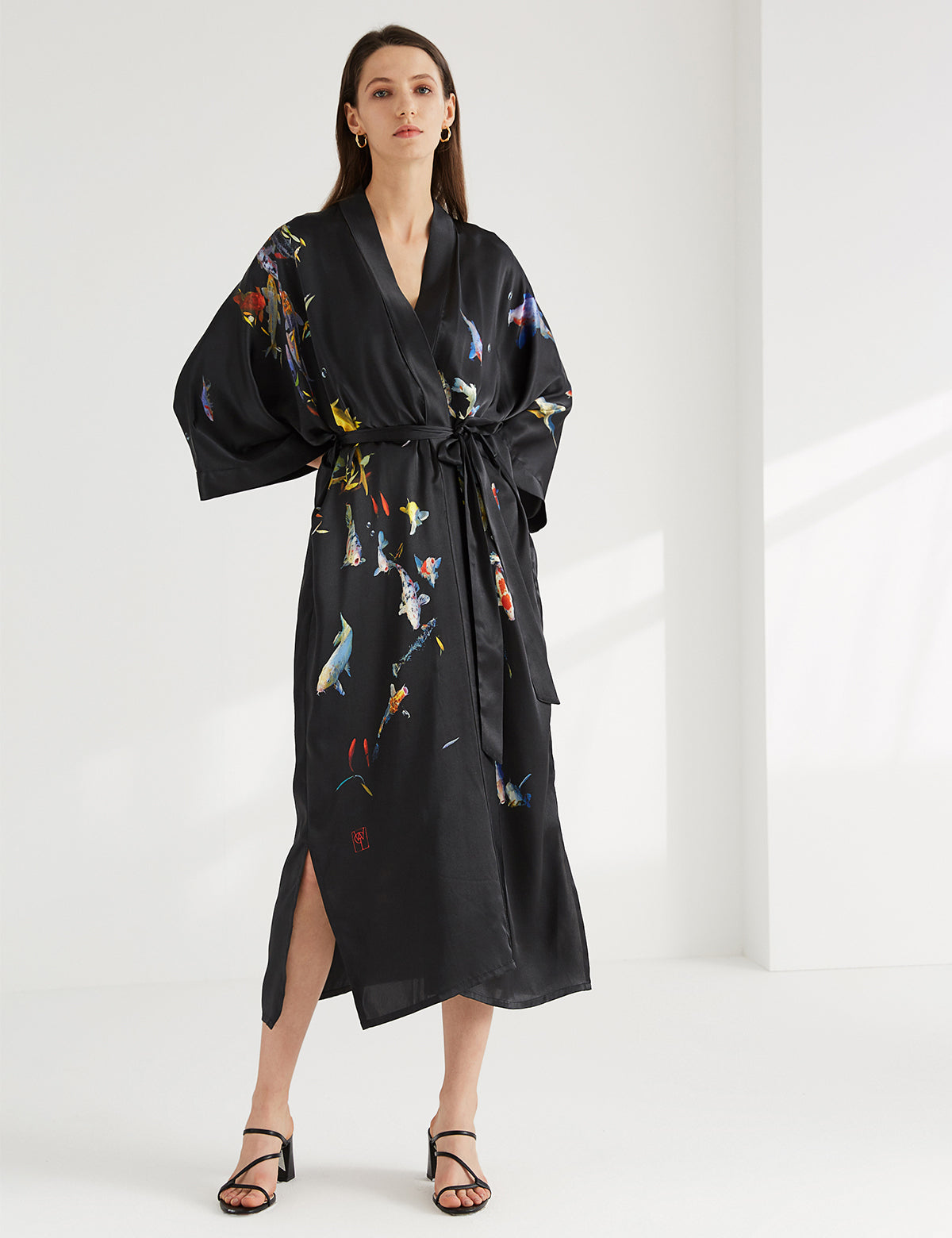 Women's long black print kimono robe - 2