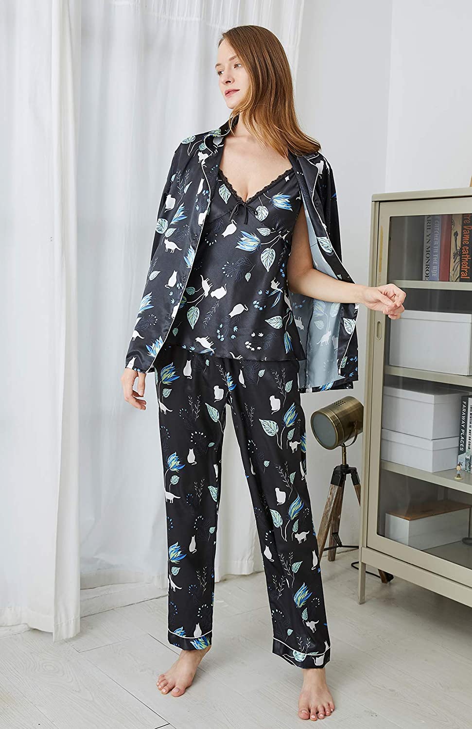 Women's five-piece satin pajama set - 1
